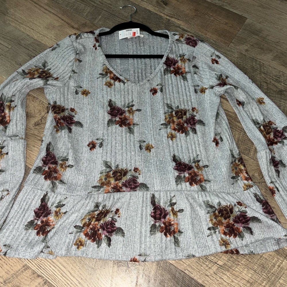 Long sleeve shirt